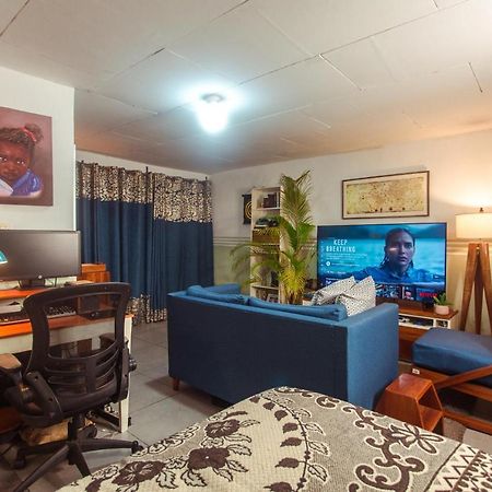 Palm Springs Bed & Breakfast Bed & Breakfast ลิมเบ ภายนอก รูปภาพ