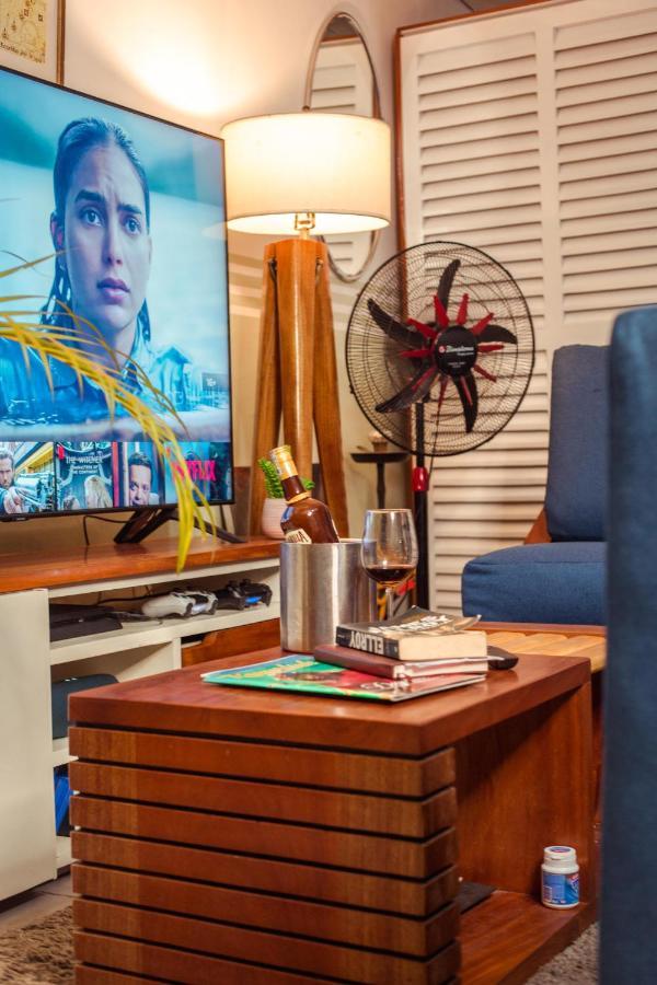 Palm Springs Bed & Breakfast Bed & Breakfast ลิมเบ ภายนอก รูปภาพ
