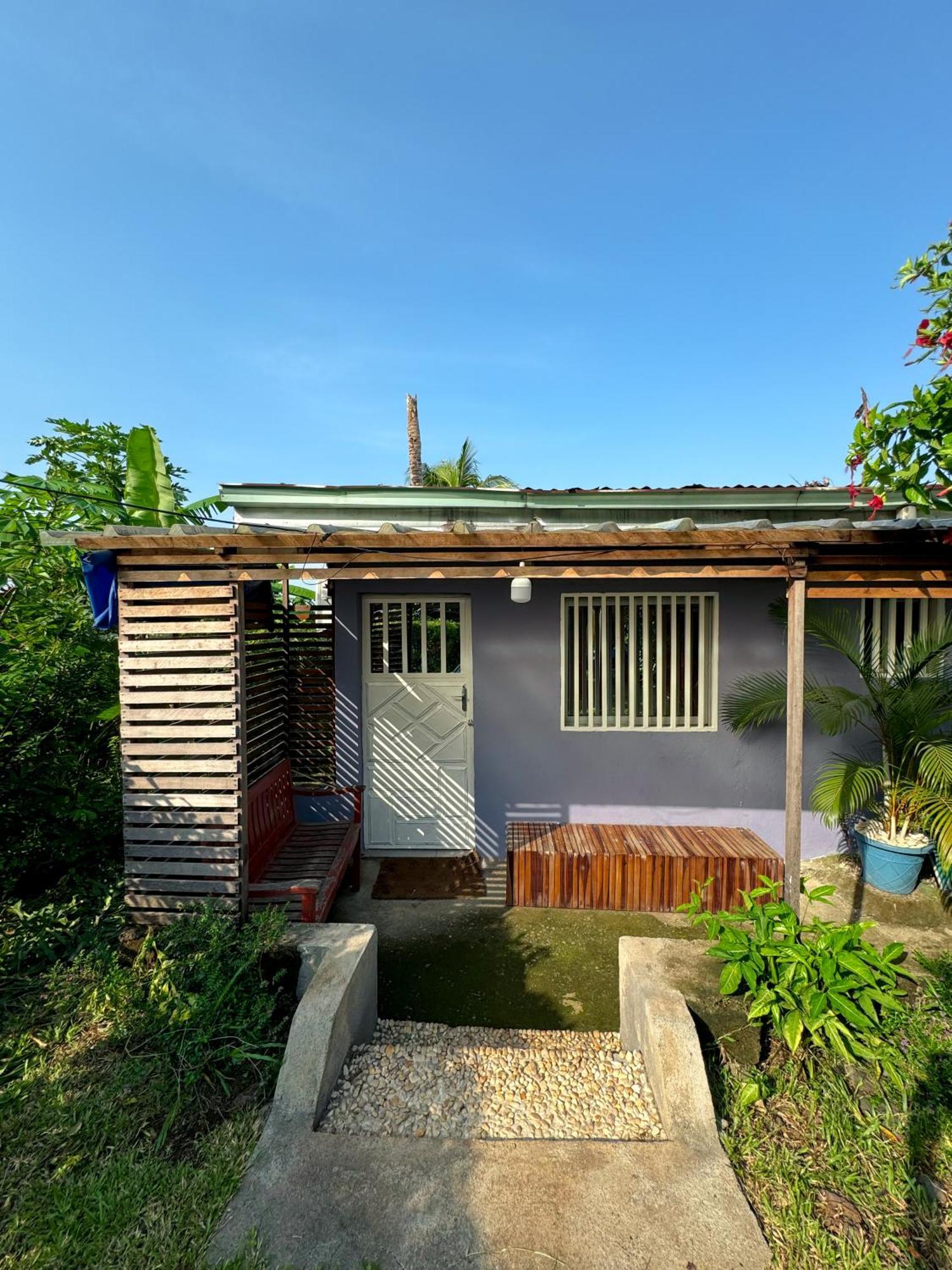 Palm Springs Bed & Breakfast Bed & Breakfast ลิมเบ ภายนอก รูปภาพ